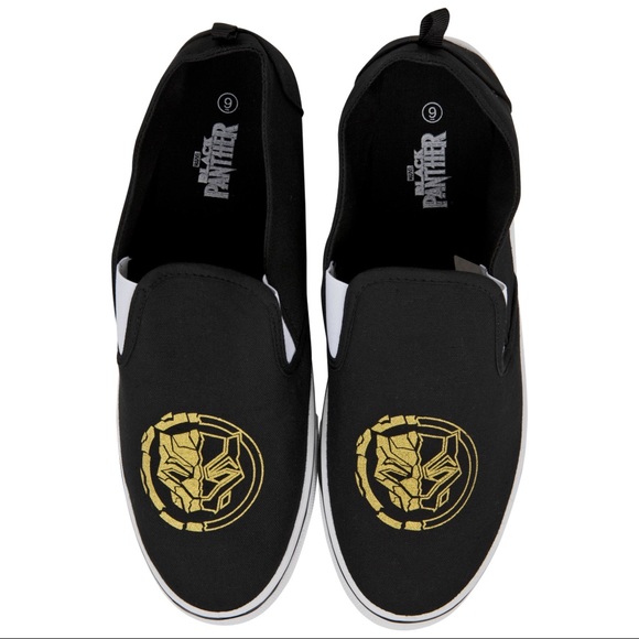 Marvel Black Panther Gold Symbol Slip-On - Picture 11 of 12